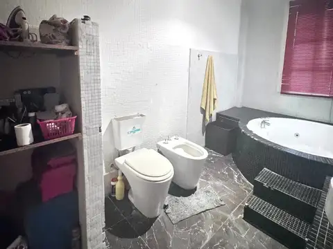 Depto Tipo Casa 4 ambientes con 1 baño