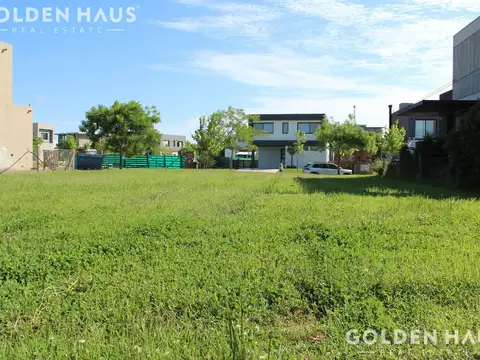 Terreno en Venta 30  mts Fondo