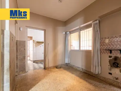 Casa 5 ambientes con 1 baño