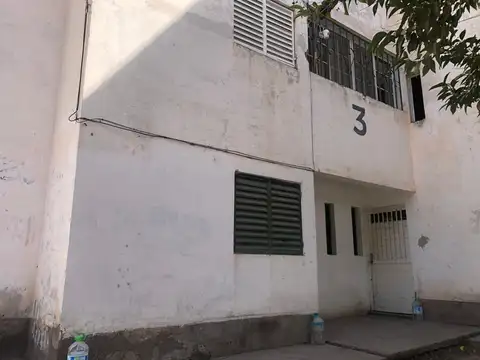 Zona Norte. B° Leopodo Lugones. Block 100