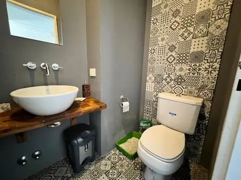 Casa 4 ambientes con 3 baños