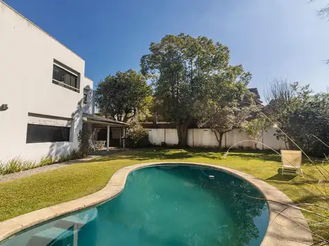 Casa en Venta al Este