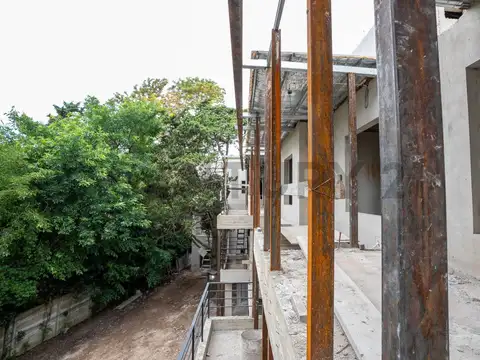 Camino Gral. Belgrano e/ 465 y 466 , Piso 2