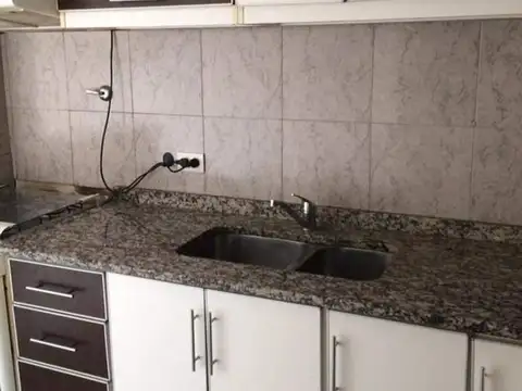 Departamento en Venta en Bernal Oeste, USD 102.000