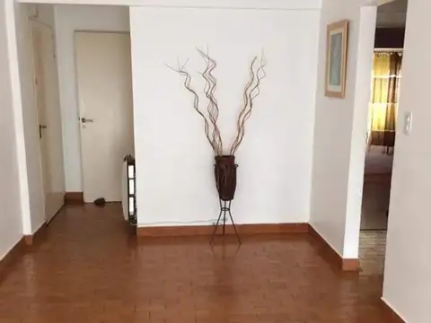 DEPARTAMENTO EN VENTA - BERNAL OESTE
