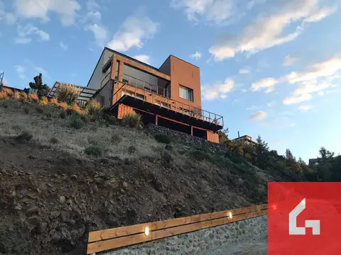 Casa en Venta en San Martin de los Andes, USD 240.000