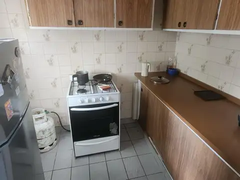 Galpón  y Dpto / Oficinas 536 m² - Ramos Mejía