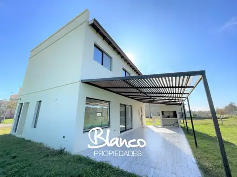 Casa en Venta en Puertos, USD 255.000