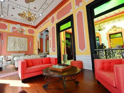 VENTA HOTEL EXCELENTE RENTABILIDAD CIUDAD VIEJA