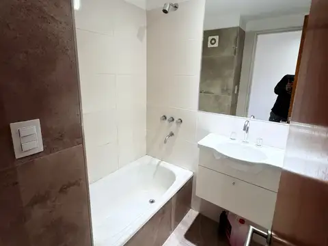 Cochabamba 1600, Piso 04