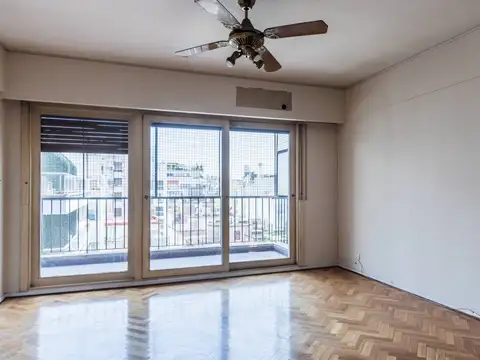 Ayacucho 1400, Piso 8