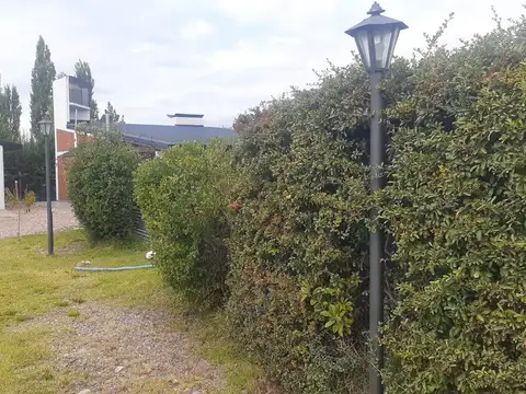 Casa, quincho y monoambiente, Las Paredes S Rafael