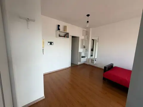 ALQUILER MONOAMBIENTE AV. ENTRE RIOS 1700 C/BALCON