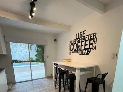 Casa 5 ambientes con 2 baños