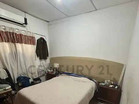 Venta de Casa a reciclar en Barrio Santa Susana-Alvear