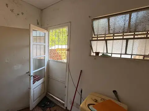Depto Tipo Casa en Venta en Echesortu, USD 49.000