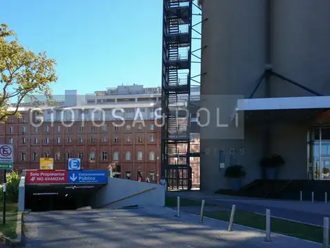 COCHERA EN VENTA EN CIUDAD RIBERA / PUERTO NORTE