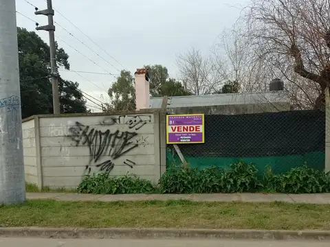 casa en Fco. Alvarez Moreno