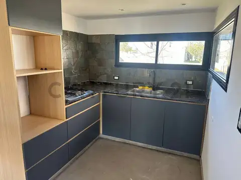 Casa en Alquiler en Distrito Sur, $ 1.300.000
