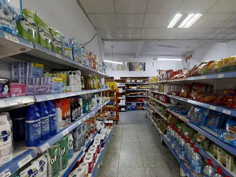Local en Venta 50 años