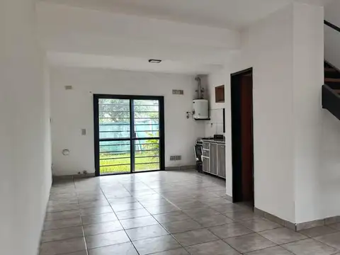 Casa en Alquiler en Umbrales De La Merced, $ 600.000