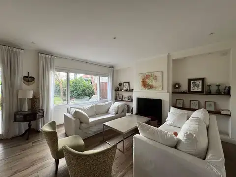 Casa en Alquiler en Bella Vista, USD 3.000