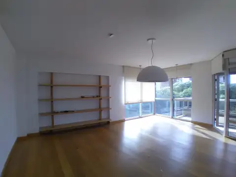 Departamento en Alquiler de 4 ambientes