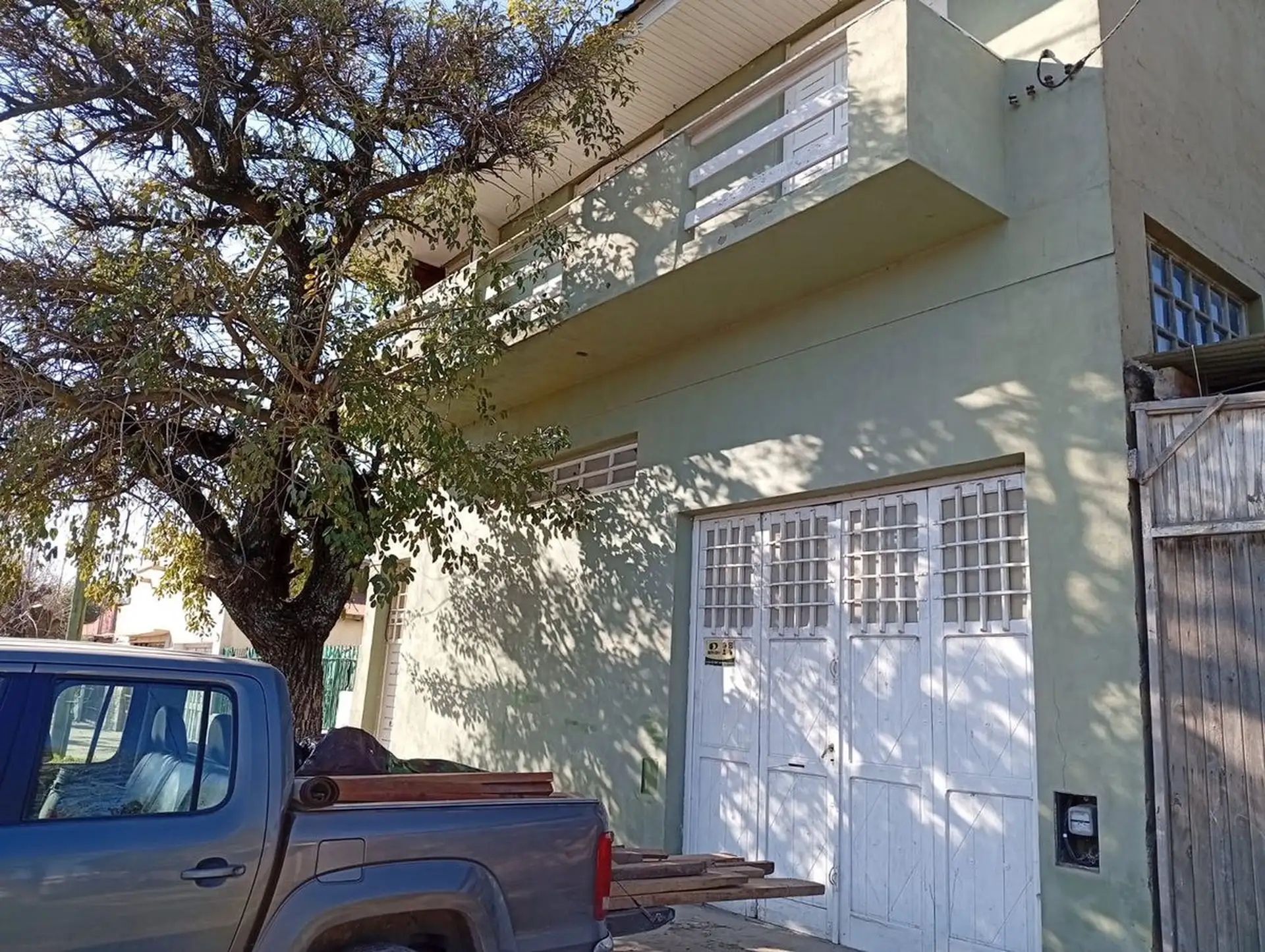 Venta casa 4 ambientes, barrio Las Américas