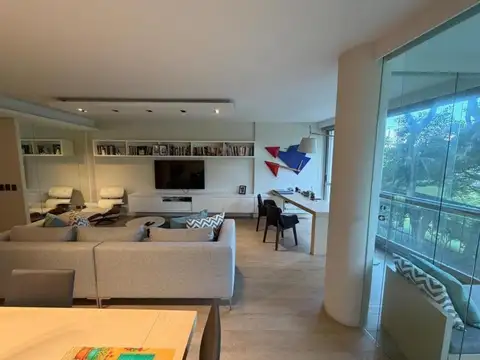 Departamento en Alquiler de 4 ambientes