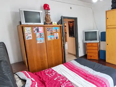 VENTA PH 3 AMB CON BALCON PATIO Y TERRAZA CASEROS