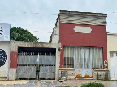 Rivadavia 400