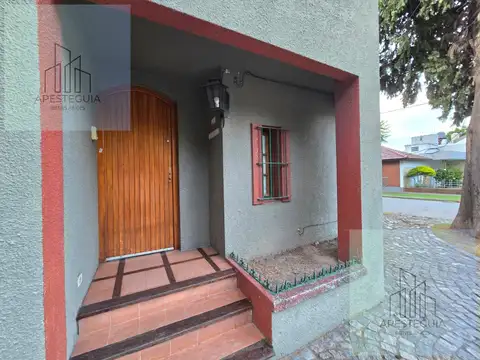 Casa en Venta en Hurlingham, USD 205.000