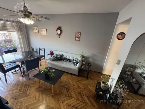 Avenida Juan Bautista Alberdi al 7200