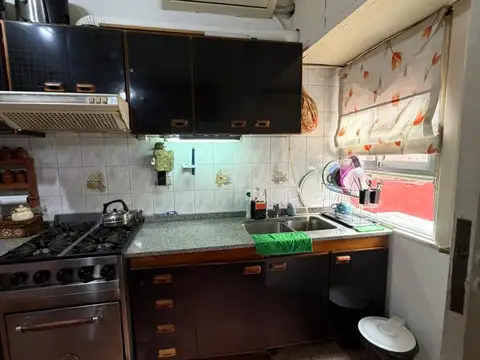 Venta hermoso PH de 3 ambientes.