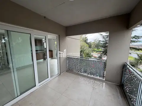 Departamento en Alquiler en Loma Verde, $ 1.200.000