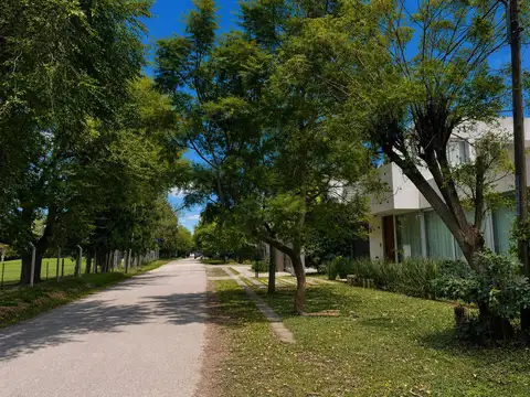 Casa en Alquiler de 3 dormitorios