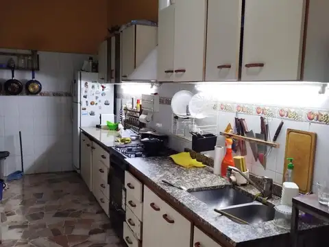 Venta - San Martin 7450  Loma Hermosa