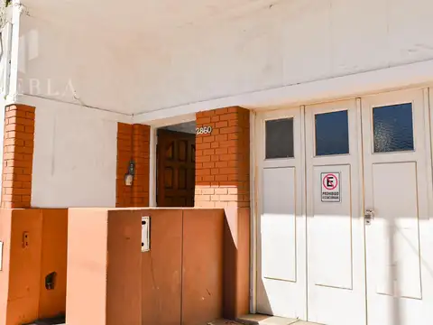 Av Albarellos  al 2800