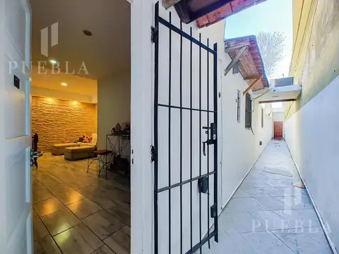 Depto Tipo Casa en Venta en Villa Pueyrredon, USD 290.000