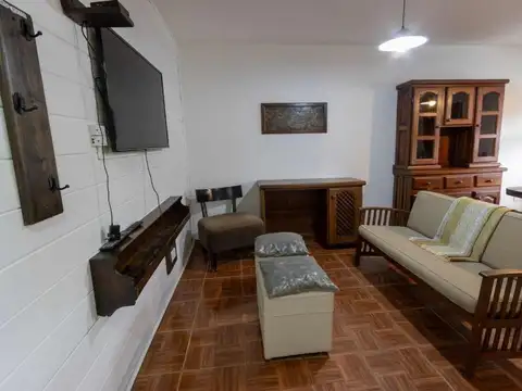 Casa 5 ambientes con 1 baño
