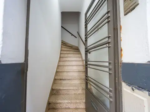 60 entre 3 y 4 400