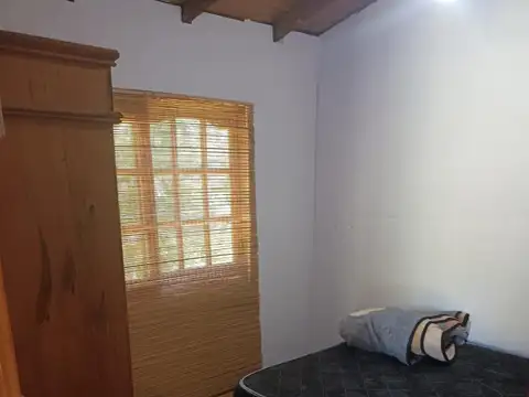 Casa 2 ambientes con 1 baño