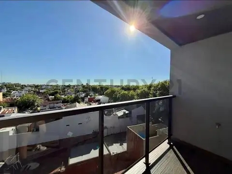 Guardia Nacional 700, Piso 0