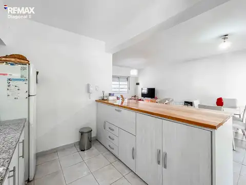 Depto Tipo Casa en Venta 8 años