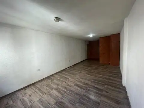 Depto Tipo Casa en Alquiler de Monoambiente