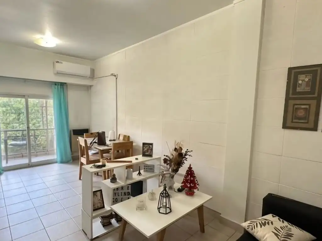 Avenida 19 entre 46 y 47 700