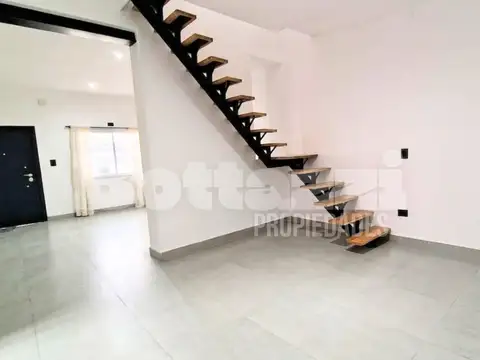 HERMOSO PH FRENTE ESTILO INDUSTRIAL CON TERRAZA PROPIA!