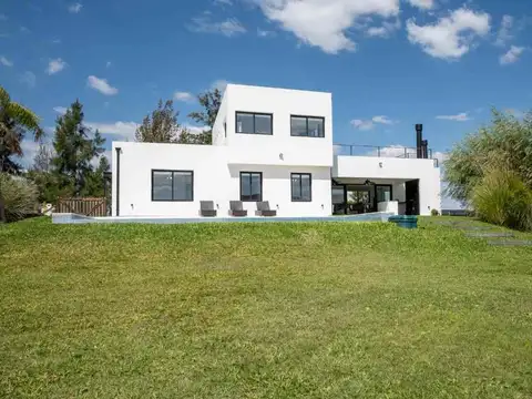 Casa en Venta en El Naudir, USD 380.000