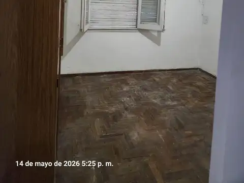 Depto Tipo Casa 2 ambientes con 1 baño