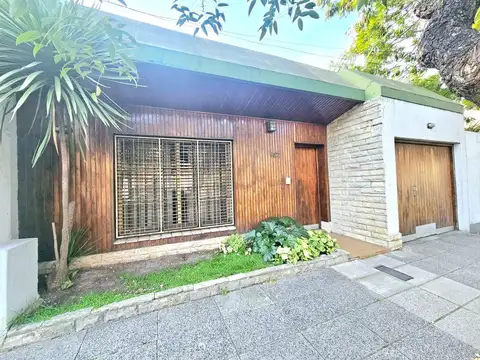 CASA 4 AMBIENTES EN VENTA
